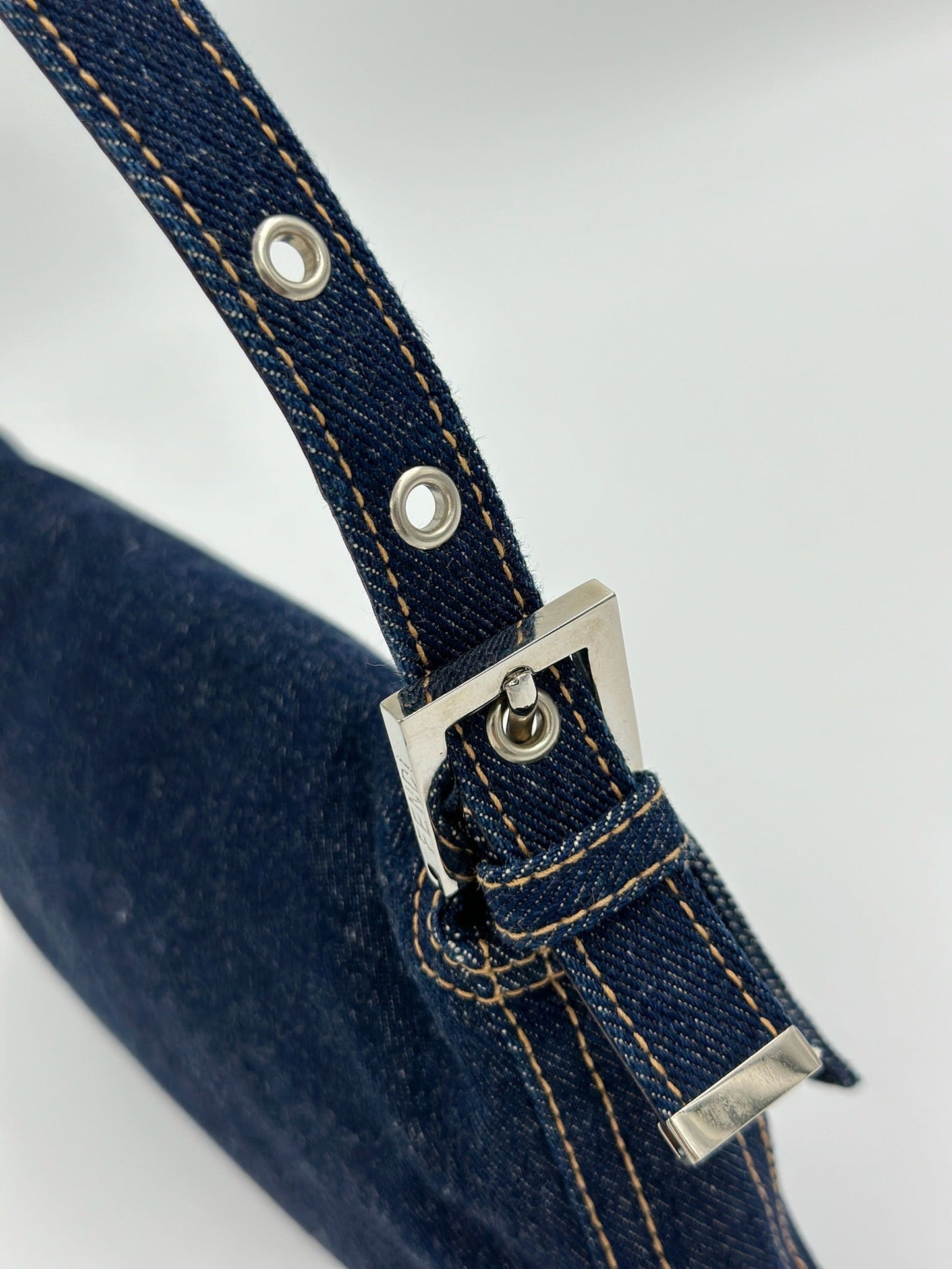Fendi Denim 牛仔法棍 / Rank A S240411009