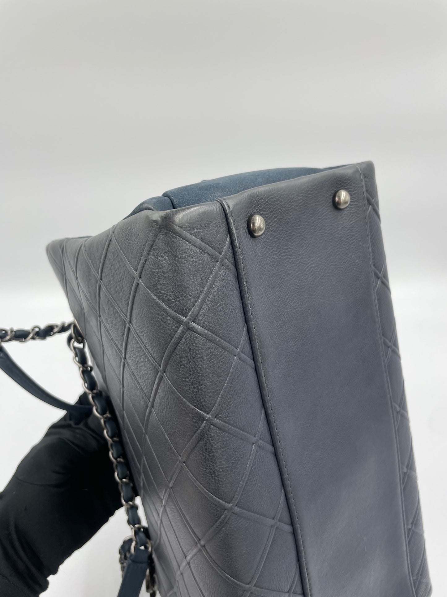 Chanel 牛皮黑銀托特包/Rank SA