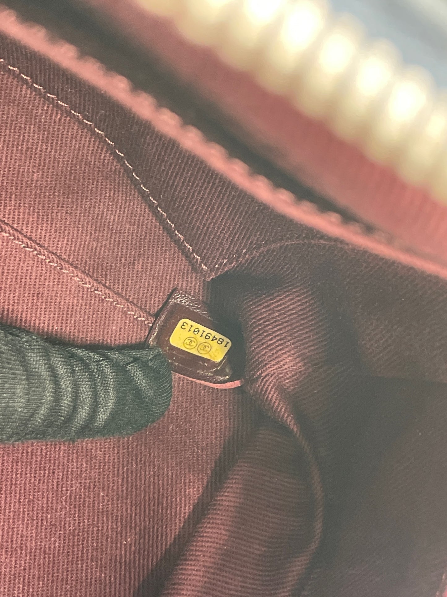 Chanel 牛皮黑銀托特包/Rank SA