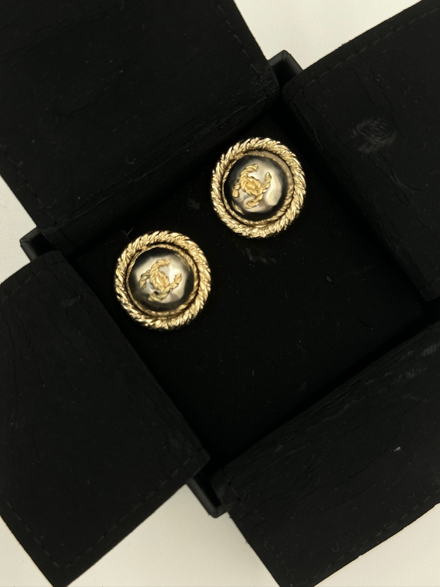 Chanel Round-shaped Earrings 金色圓圈耳環 Gold / Rank N