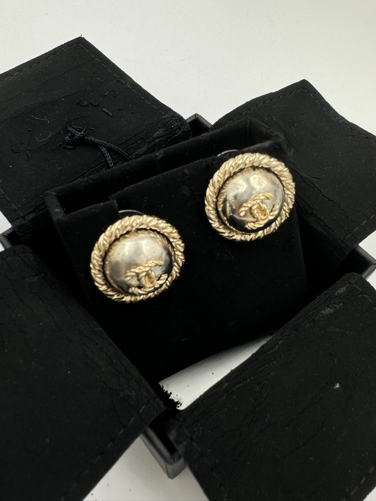 Chanel Round-shaped Earrings 金色圓圈耳環 Gold / Rank N