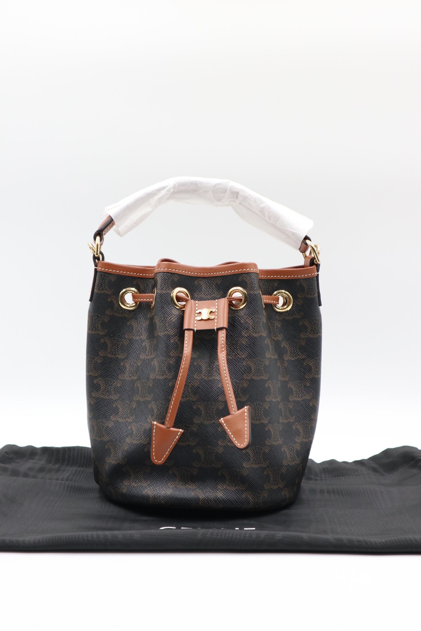 Celine Noe 水桶包  / Rank N 全新品