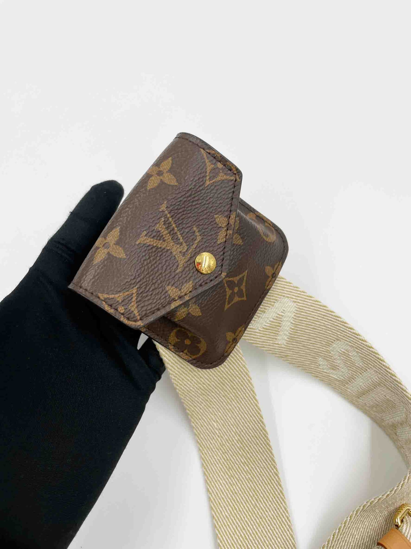 Louis Vuitton 郵差包 / Rank S