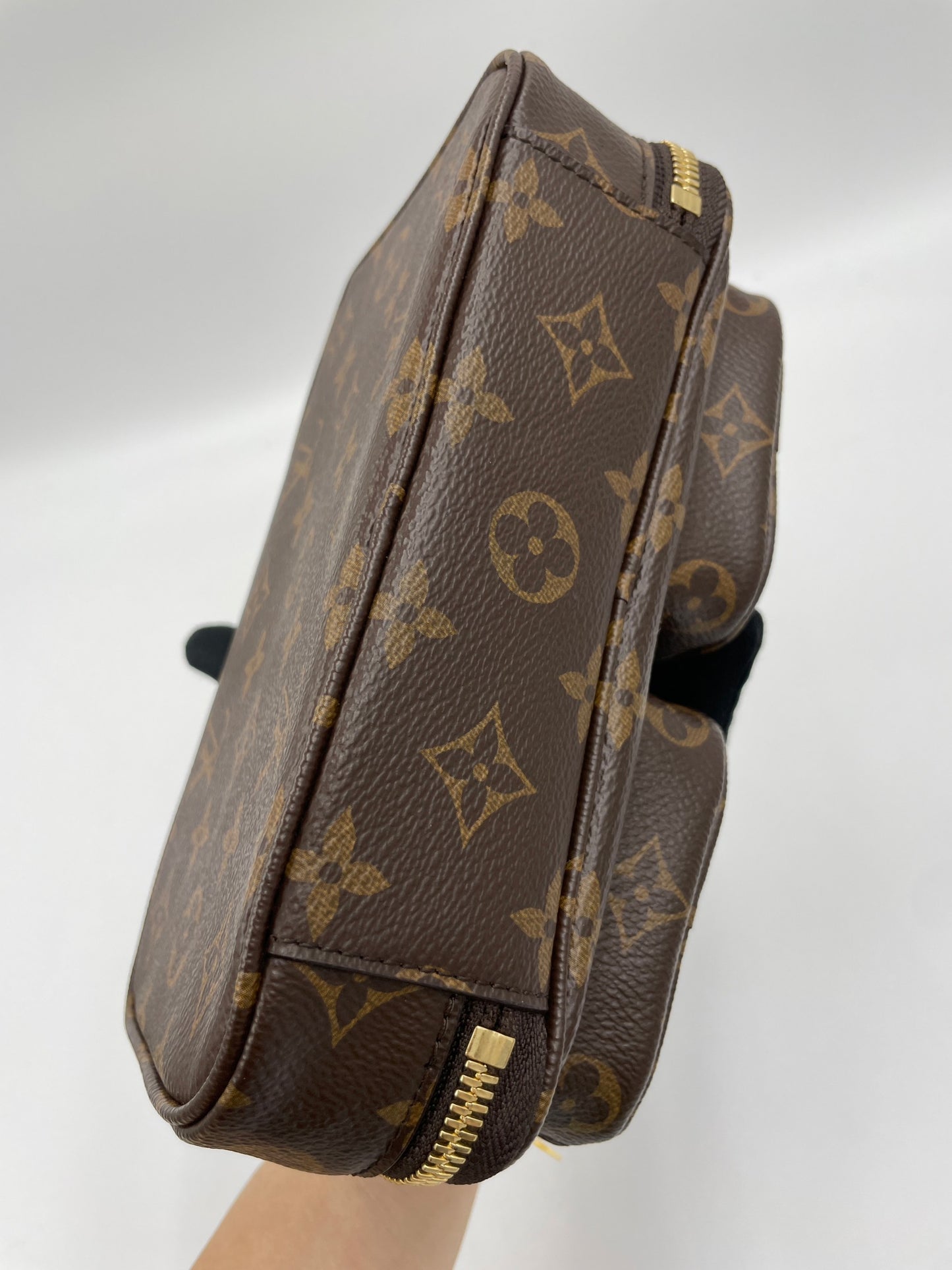 Louis Vuitton 郵差包 / Rank S