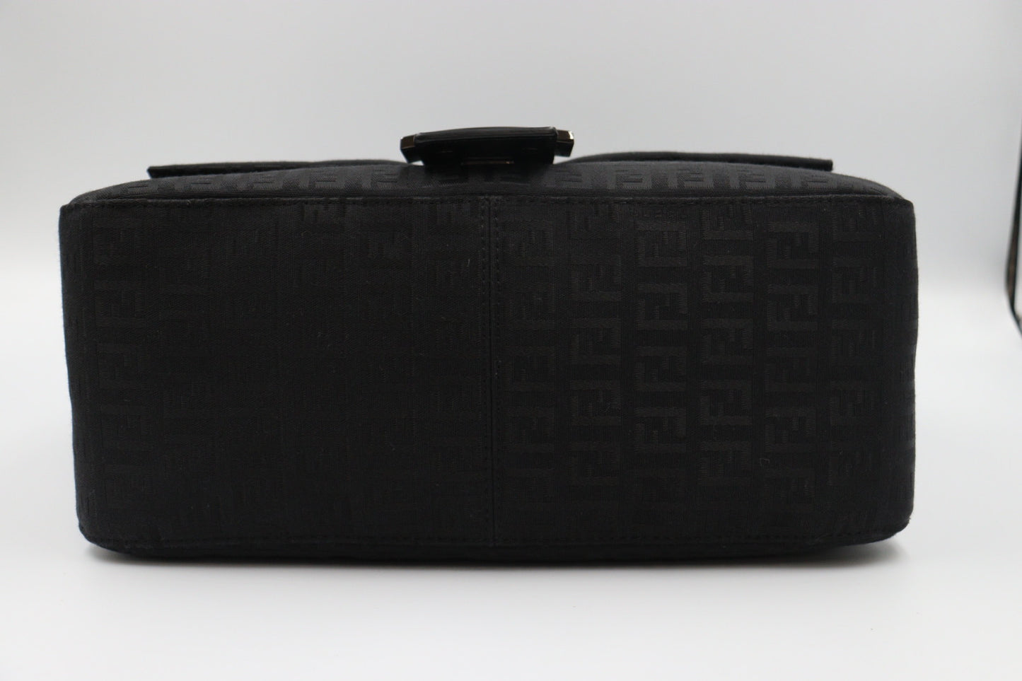 Fendi Shoulder Bag / Rank SA