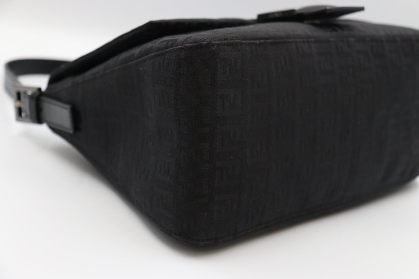 Fendi Shoulder Bag / Rank SA